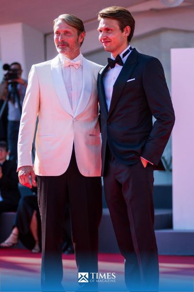 Carl Jacobsen Mikkelsen