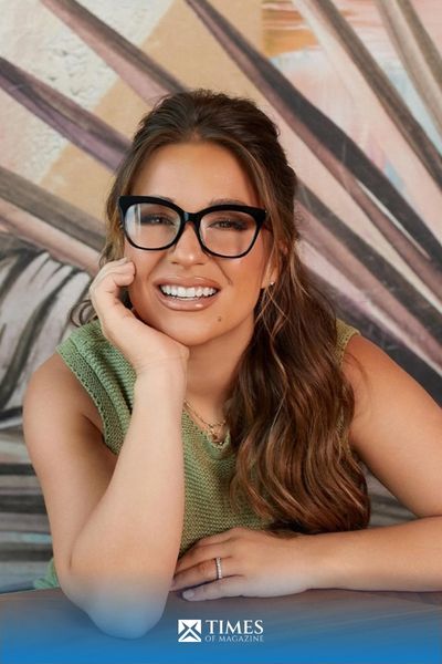 Jessie James Decker Height